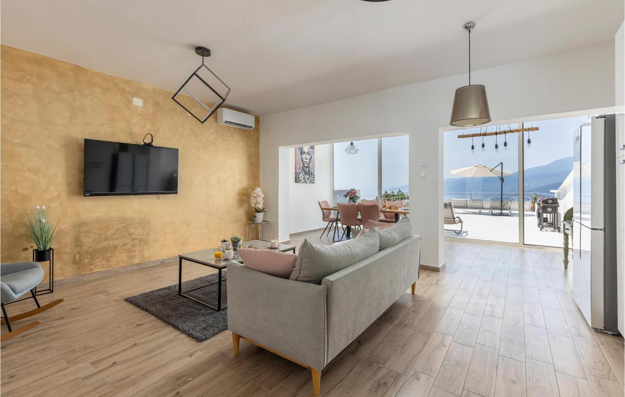Amazing Apartment In Rijeka With Wifi 外观 照片