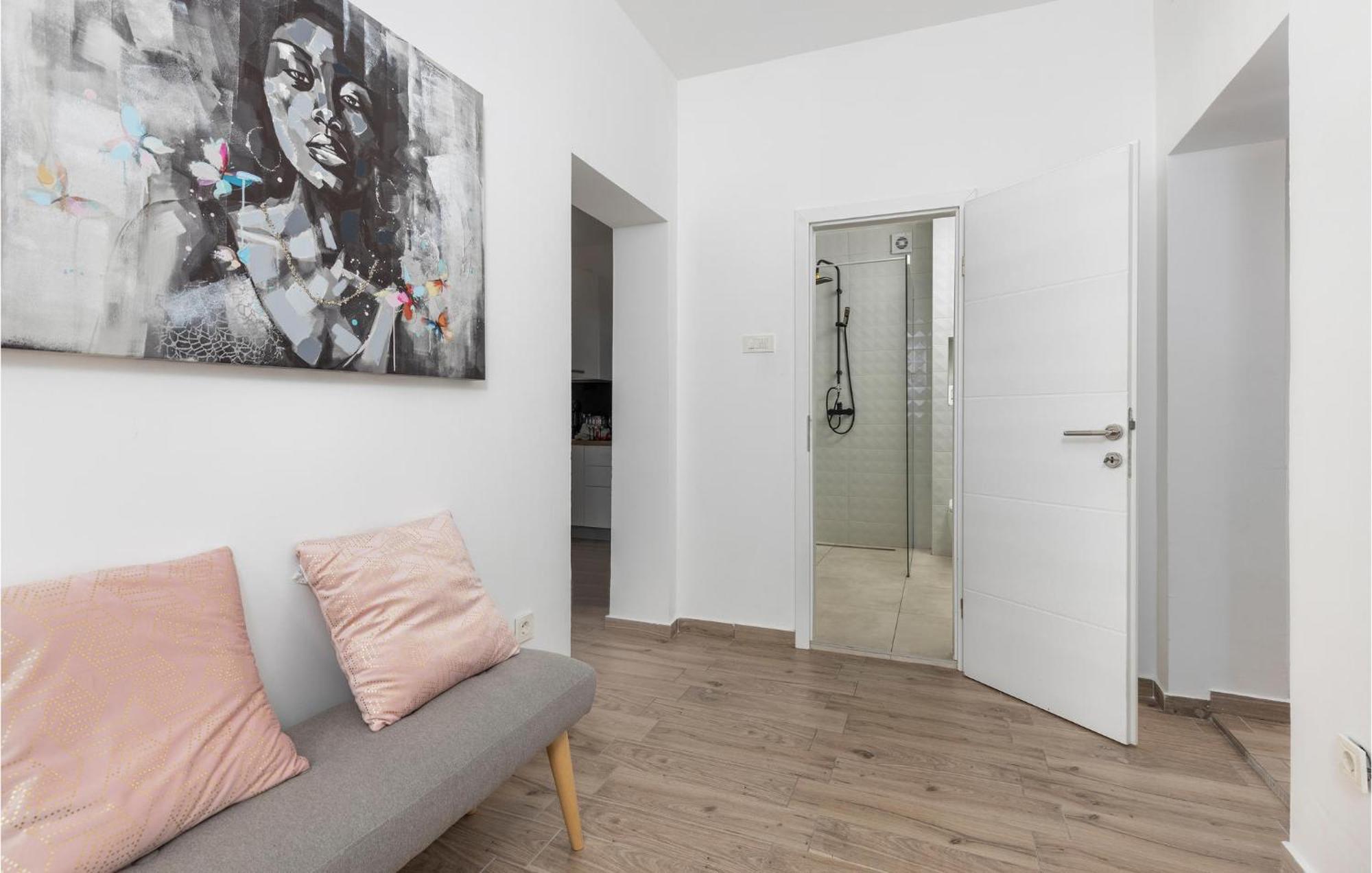 Amazing Apartment In Rijeka With Wifi 外观 照片