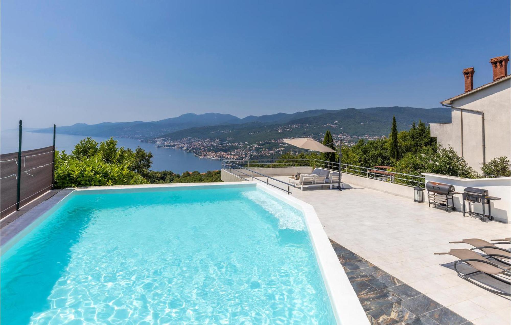Amazing Apartment In Rijeka With Wifi 外观 照片
