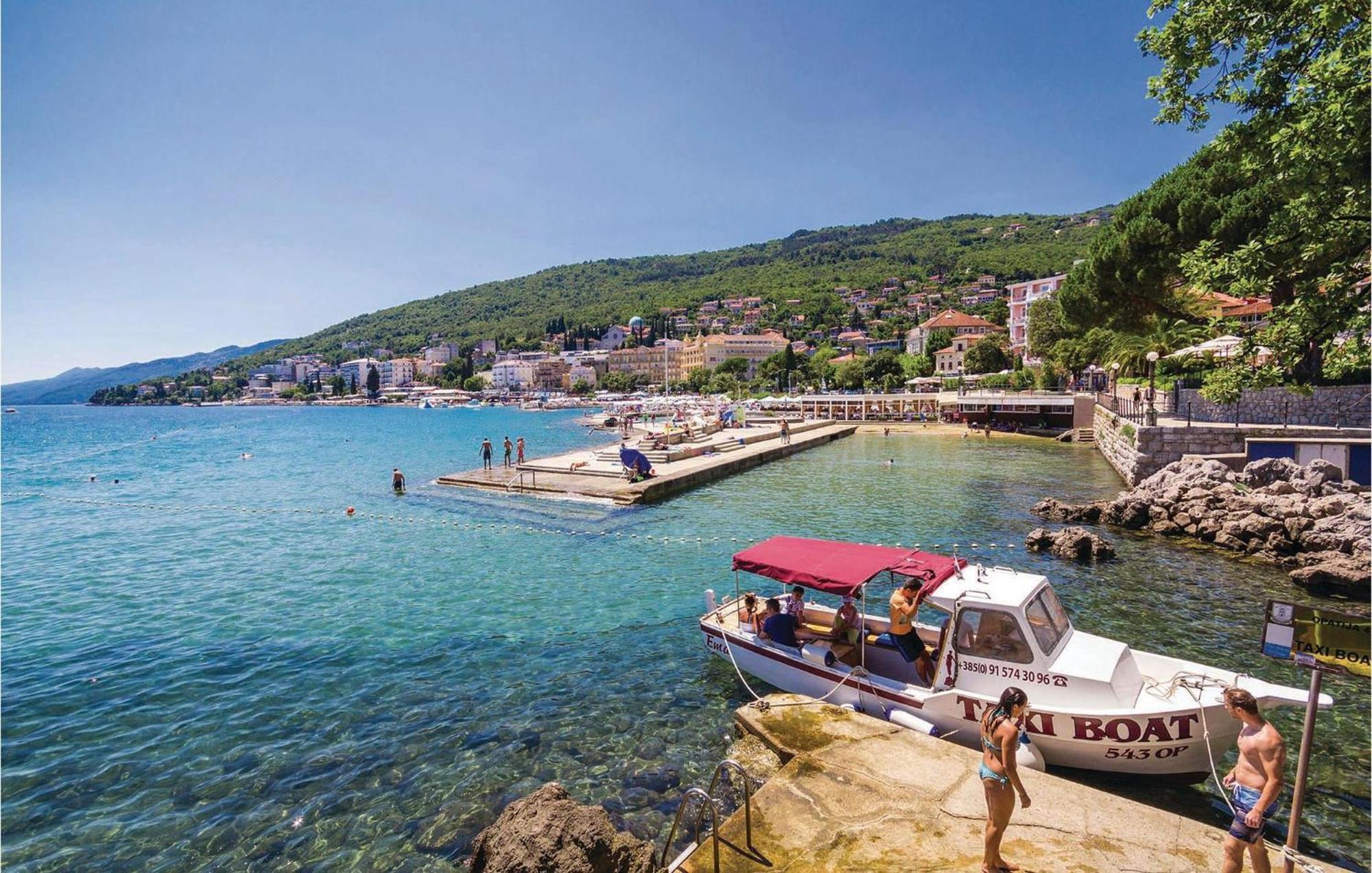 Amazing Apartment In Rijeka With Wifi 外观 照片